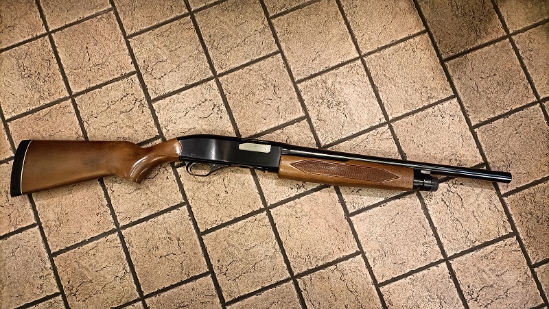 Winchester a Pompa Cal. 12 Mod. 1200 Riot